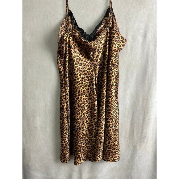 Plus Size Sophia by Delicates Leopard Print Slip Dress XL Vintage Lingerie 1x - Picture 4 of 6